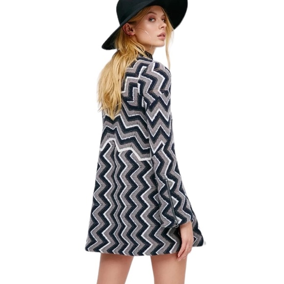 NWT Free People Rhiannon Chevron Knit Mini Dress in Black Combo S - Picture 3 of 16